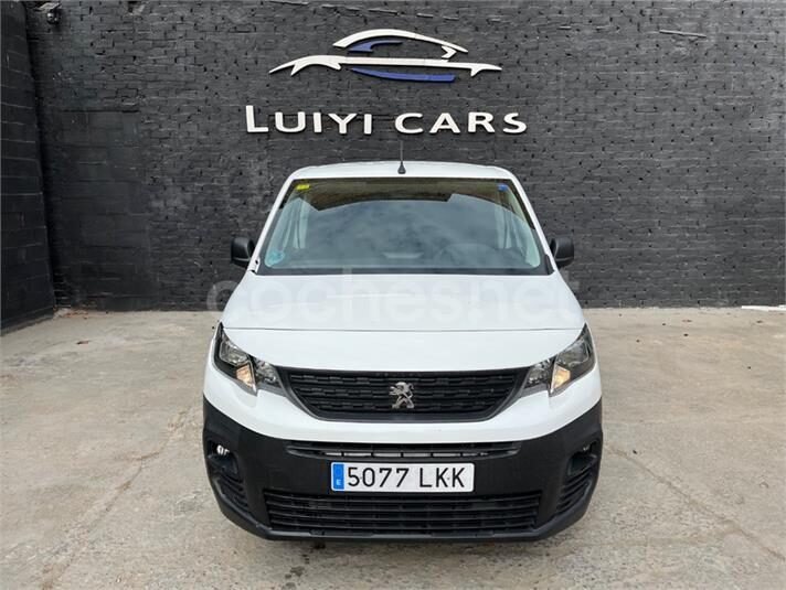 PEUGEOT Partner Pro Standard 600kg BlueHDi