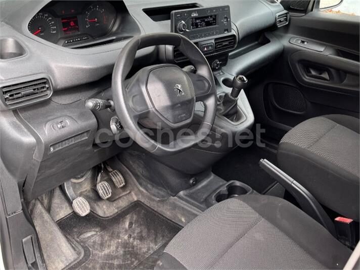 PEUGEOT Partner Pro Standard 600kg BlueHDi